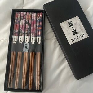 Kafuh Floral Chopsticks Set